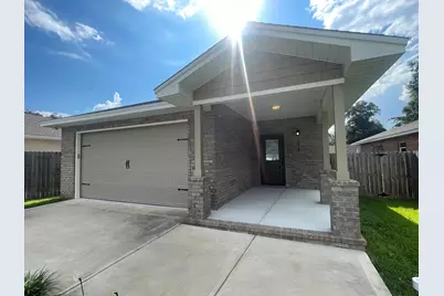1578 Hickory Street, Niceville, FL 32578 - Photo 2