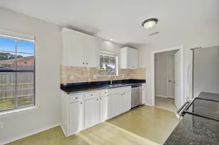 710 Swan Ln, Destin, FL 32541 - Photo 10