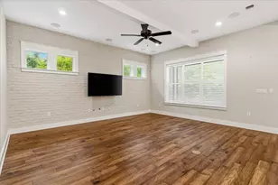 4404 Colleen Cove, Niceville, FL 32578 - Photo 10