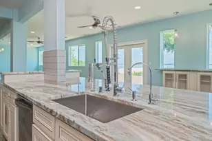 1732 St Mary's Bay Dr, Milton, FL 32583 - Photo 22