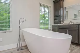 1732 St Mary's Bay Dr, Milton, FL 32583 - Photo 48