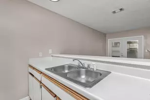 314 Olympia Ct, Fort Walton Beach, FL 32547 - Photo 8