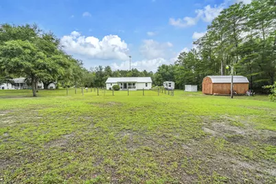 819 Woodlawn Road, Freeport, FL 32439 - Photo 66