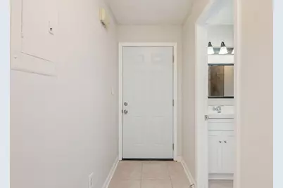206 SE Fourth Street #UNIT B5, Fort Walton Beach, FL 32548 - Photo 2