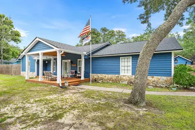 600 E Greenwood Cove, Niceville, FL 32578 - Photo 2