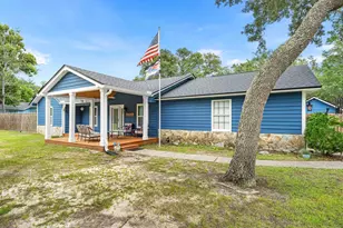 600 E Greenwood Cove, Niceville, FL 32578 - Photo 2
