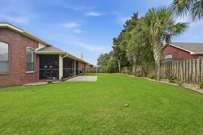 2005 Tampa Boulevard, Navarre, FL 32566 - Photo 48