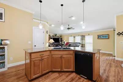 2005 Tampa Boulevard, Navarre, FL 32566 - Photo 16