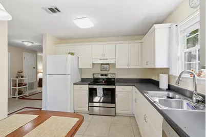 120 Magnolia Landing Drive, Freeport, FL 32439 - Photo 12