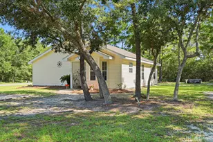 120 Magnolia Landing Dr, Freeport, FL 32439 - Photo 2