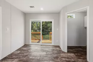 75 W Fernwood Ct, Defuniak Springs, FL 32433 - Photo 10