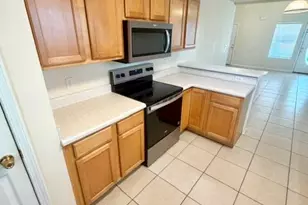 2169 Tom St, Navarre, FL 32566 - Photo 8