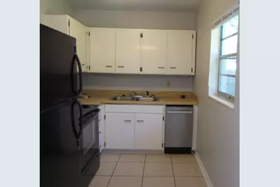 712 Newport Drive, Fort Walton Beach, FL 32547 - Photo 8
