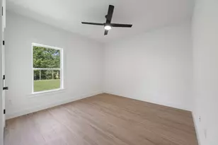 8302 Montalban St, Navarre, FL 32566 - Photo 34