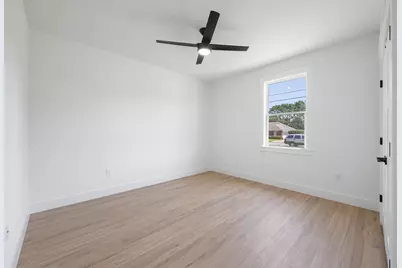 8302 Montalban Street, Navarre, FL 32566 - Photo 40