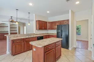 201 Seneca Trail, Crestview, FL 32536 - Photo 10