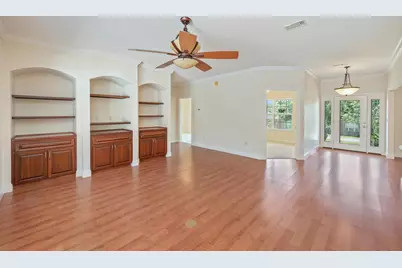 201 Seneca Trail, Crestview, FL 32536 - Photo 6