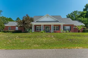 201 Seneca Trail, Crestview, FL 32536 - Photo 2