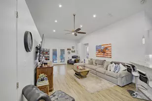 423 Sandy Cay Dr, Miramar Beach, FL 32550 - Photo 14