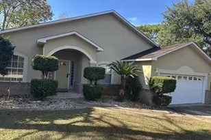 1933 Sparrow Ln, Navarre, FL 32566 - Photo 2