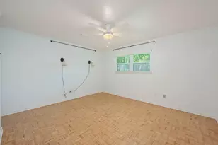 313 NW Holmes Blvd, Fort Walton Beach, FL 32548 - Photo 22