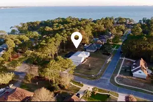 201 Yacht Club Dr, Niceville, FL 32578 - Photo 36