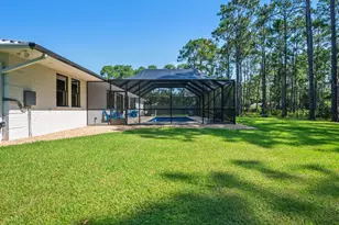 201 Yacht Club Dr, Niceville, FL 32578 - Photo 32
