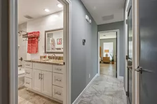 201 Yacht Club Dr, Niceville, FL 32578 - Photo 20