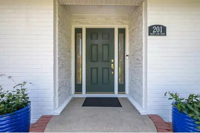 201 Yacht Club Drive, Niceville, FL 32578 - Photo 2
