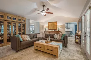201 Yacht Club Dr, Niceville, FL 32578 - Photo 16