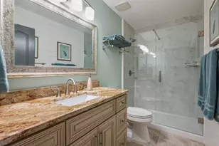 201 Yacht Club Dr, Niceville, FL 32578 - Photo 28