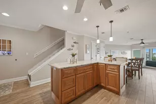 218 SW Miracle Strip Pkwy, Fort Walton Beach, FL 32548 - Photo 34