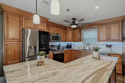 218 SW Miracle Strip Parkway #UNIT F, Fort Walton Beach, FL 32548 - Photo 24