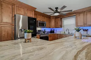 218 SW Miracle Strip Pkwy, Fort Walton Beach, FL 32548 - Photo 22