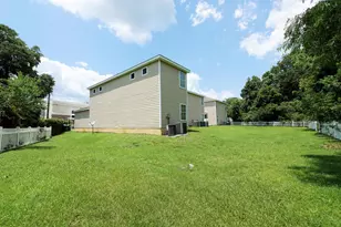 507 31st St, Niceville, FL 32578 - Photo 22
