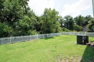 507 31st St, Niceville, FL 32578 - Photo 24