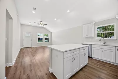 3158 Chestnut Street, Crestview, FL 32539 - Photo 4