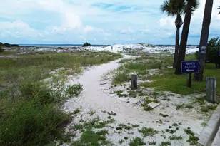 8436 Gulf Blvd, Navarre, FL 32566 - Photo 18