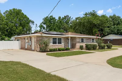 1309 Valley Road, Crestview, FL 32539 - Photo 6