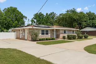 1309 Valley Rd, Crestview, FL 32539 - Photo 6
