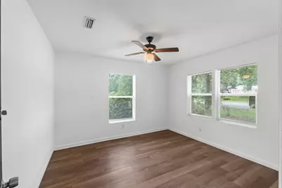 668 Wrights Creek Road, Caryville, FL 32427 - Photo 24