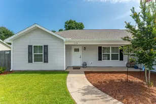 1154 Oakwood Lakes Blvd, Defuniak Springs, FL 32433 - Photo 6