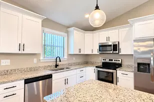 1154 Oakwood Lakes Blvd, Defuniak Springs, FL 32433 - Photo 12