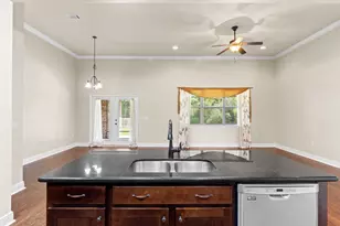 300 Brighton Cv, Freeport, FL 32439 - Photo 22