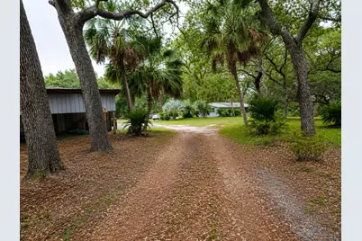 140 Chippewa Drive, Niceville, FL 32578 - Photo 6