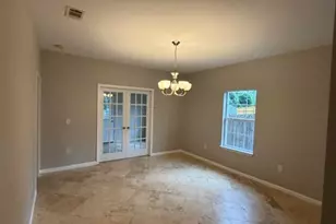 2457 S Lakeview Dr, Crestview, FL 32536 - Photo 8