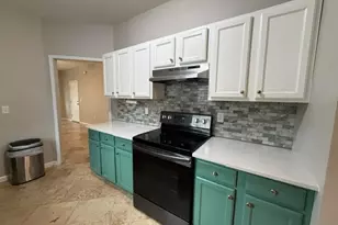 2457 S Lakeview Dr, Crestview, FL 32536 - Photo 4