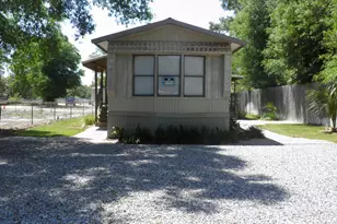 810 Gibson Rd, Fort Walton Beach, FL 32547 - Photo 28