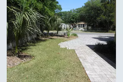 810 Gibson Road, Fort Walton Beach, FL 32547 - Photo 32