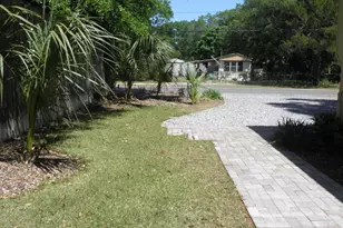 810 Gibson Rd, Fort Walton Beach, FL 32547 - Photo 32